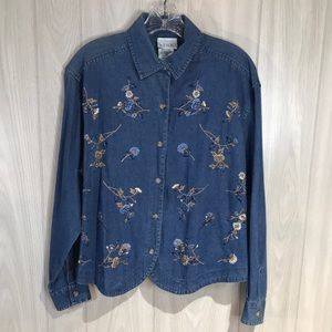 East 5th Women's Blue Floral Button Down Shirt